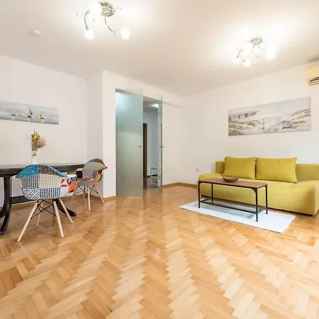 2br Lejlighed Varna